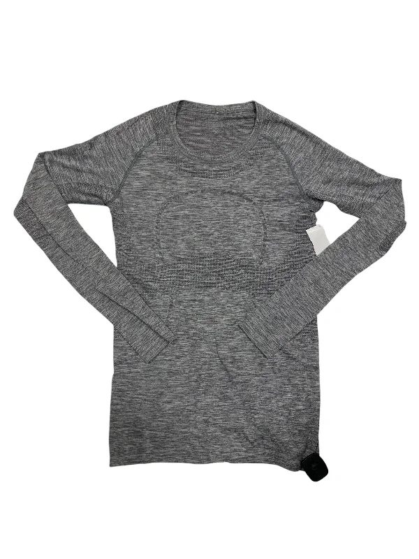 Athletic Top Long Sleeve Crewneck By Lululemon In Grey, Size: 10