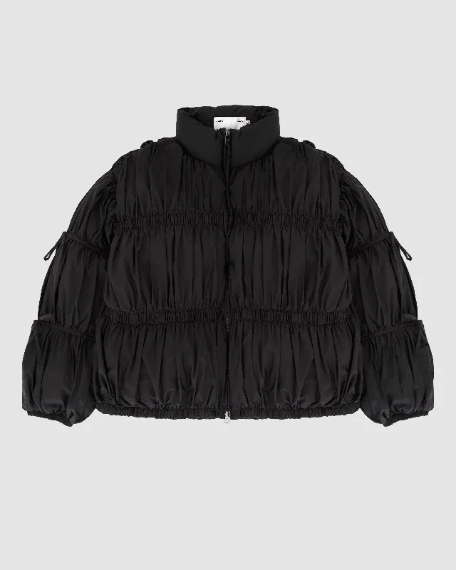 BLACK PLEATED DUVET PUFFER