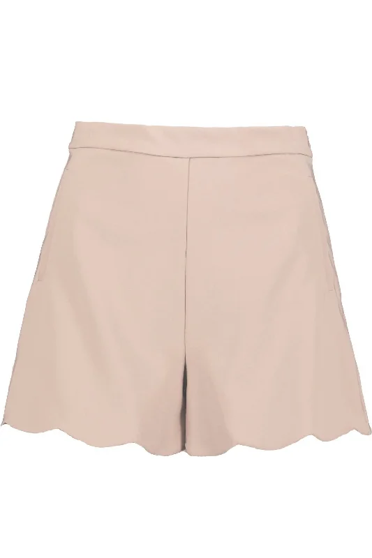 Scallop Edge Short In Divine